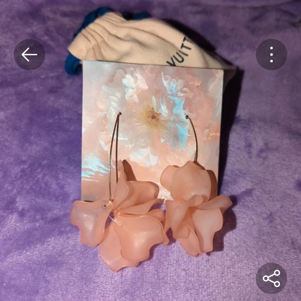 Pink flower earring